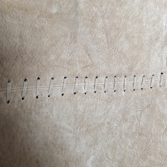 Suede Leather Pants Embossed Size 12 Approximate - Picture 3 of 16